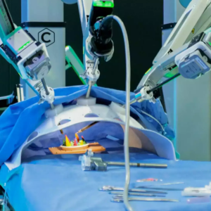 ¡Revolución médica en LatAm! Bucaramanga lidera con robots, drones y genómica
